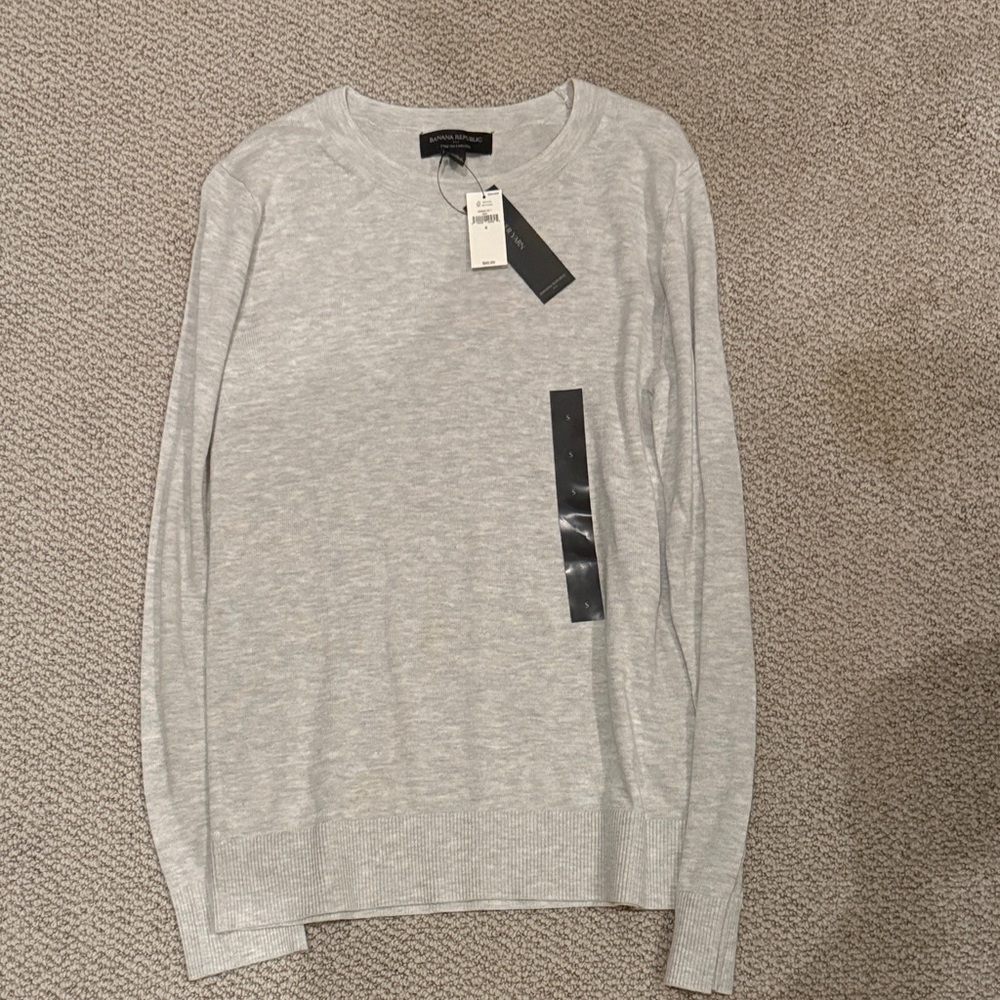 Banana Republic Light Gray Sweater